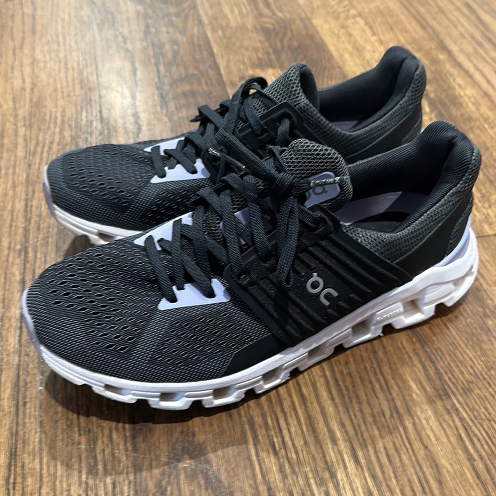 Oncloud Cloudswift Running Shoes - image 2